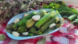 Вкусненькие малосольные огурчики!😋😋😋