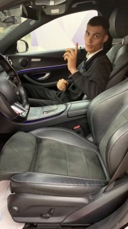 Mercedes Benz  E200 2021