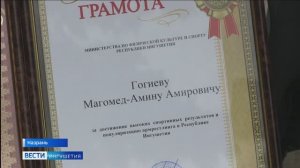 Атлеты Ингушетии отличились на состязаниях сильнейших рукоборцев