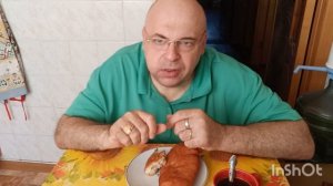 Мукбанг. Беляш, пирожок с картошкой и яйцом и кофе. Мифы Кольской сверхглубокой.
