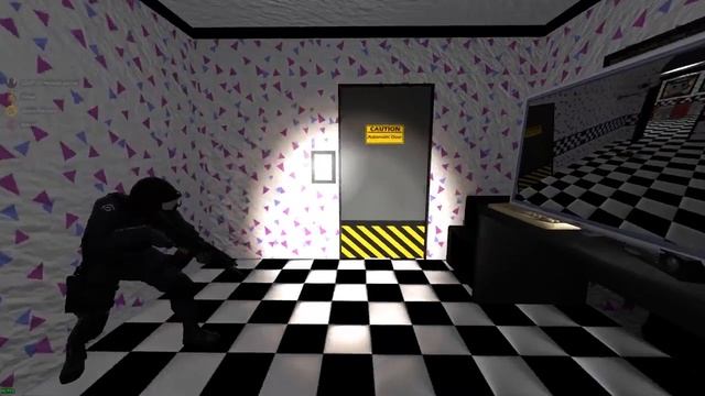 АНИМАТРОНИКИ ПУГАЮТ ОХРАННИКА FNAF COOP ► Garry s Mod