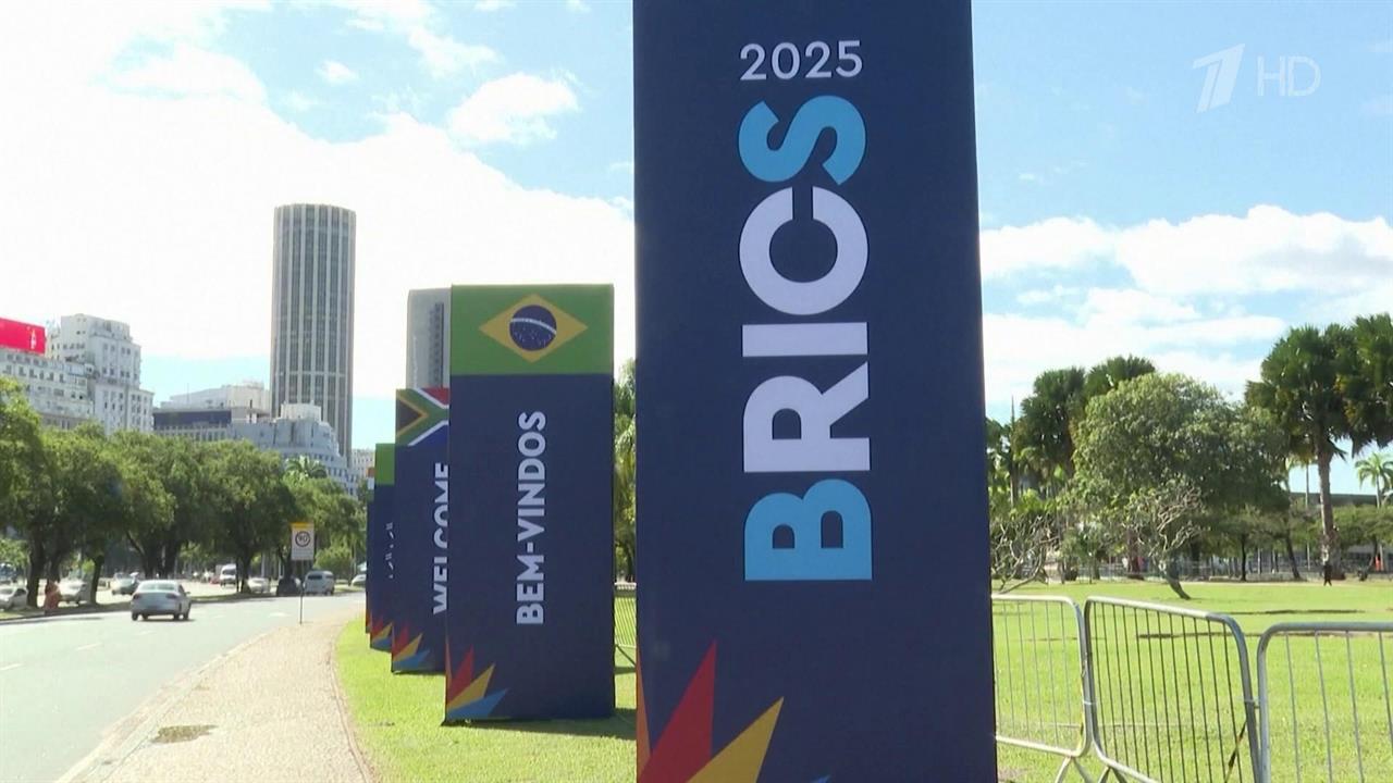 В завершающий день саммита БРИКС участники продолжали обсуждать политическую повестку