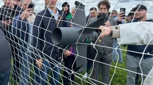 Краш тест паучьей сетки Дарвин - 260 км/ч!