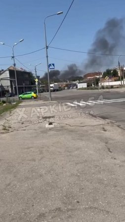 Еще кадры ударов Гераней по Харькову. Там сегодня также накрыли ТЦК. Так как людоловы будут пе...