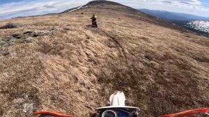 Покатушка в горах на мотоцикле