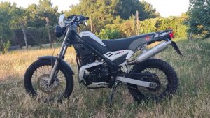 Эндуро вдоль трубы на Rieju Tango 250