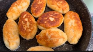 ЛЕГЕНДАРНЫЕ ПИРОЖКИ С ЯЙЦОМ И ЛУКОМ🥧🥧САМОЕ ВКУСНОЕ ТЕСТО🤗ДЕЛЮСЬ РЕЦЕПТОМ🤗