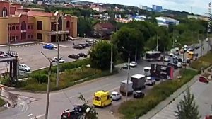 ДТП на ул. Дианова, Омск