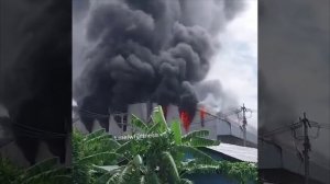 🔥 На фабрике в Самутсакхоне, Таиланд, вспыхнул пожар, за которым последовали взрывы