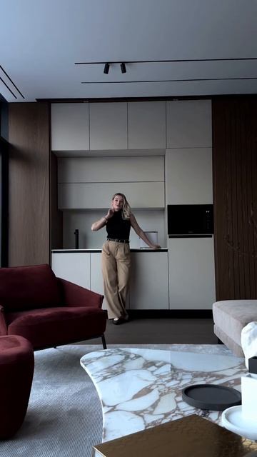 Гости не верят, что здесь спрятана кухня: технология бесшовных панелей смотреть онлайн