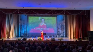 "Я не могу иначе" поёт мастер сцены Алёна Ларькина, юбилейный вечер