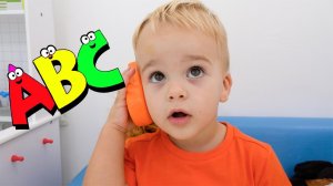 Влад и Ники. Крис изучает алфавит, животных и разные фрукты! Интересное видео для детей.