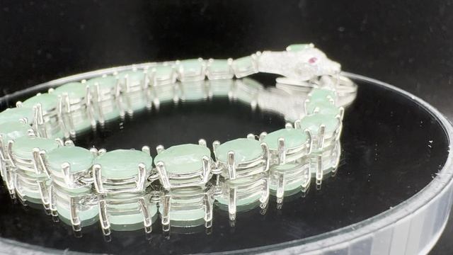 Серебряный браслет с изумрудом На запястье 15-17 см , Размер камня 7x5 mm Оправа: серебро 925 БРА084