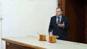 Караваев В. А. - Молекулярная физика - 5. Распределение Больцмана