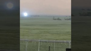 В Канаде очевидцы засняли на видео шаровую молнию