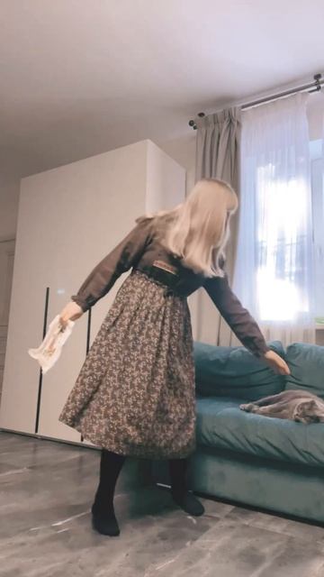 Пытаюсь развеселить Директора ⬛ смотреть онлайн