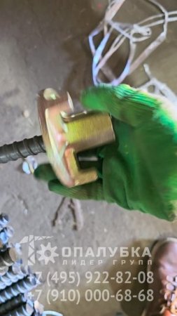 Винт стяжной