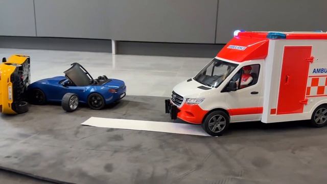 Марк учится чинить сломанную машину смотреть онлайн