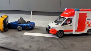 Марк учится чинить сломанную машину