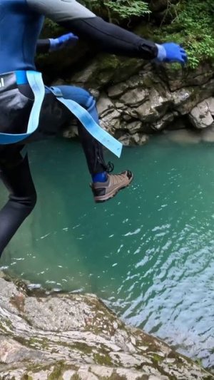 Лето в Сочи в самом разгаре, каньонинг