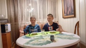 ОТКУСИ ЛИЗНИ ИЛИ НЕЧЕГО, *ЧЕЛЕНДЖ!