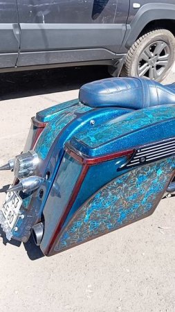 Harley Davidson Road King 2005г  чуток сам покрасил в Кенди + дополнительно Аквапринт с черепами.