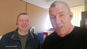 Вступают в Ассоциацию "Грузавтотранс", чтобы бороться за справедливость.