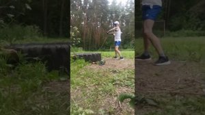 спортивная площадка в лесу
