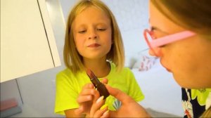 Шоколадное и Настоящее Челлендж Марго и сестренка Клуша