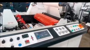 DeltaMATIC-540 а ламинатор  В2 с отрывом горячим ножом и укладкой в джоггер - скорость 31 м-мин