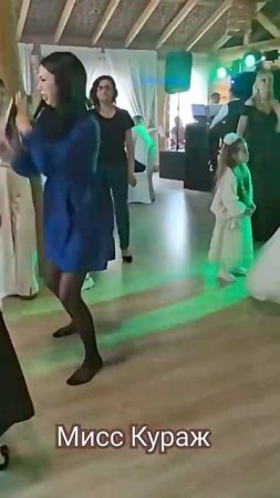 Танцуй, танцуй.🎊🔥💗💃❤️🙃.mp4