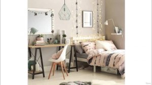 114 - Bedroom items