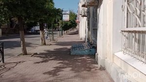На работу через Парк... "Нехватка" мебели