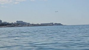 в море, катаемся утром в 9-00