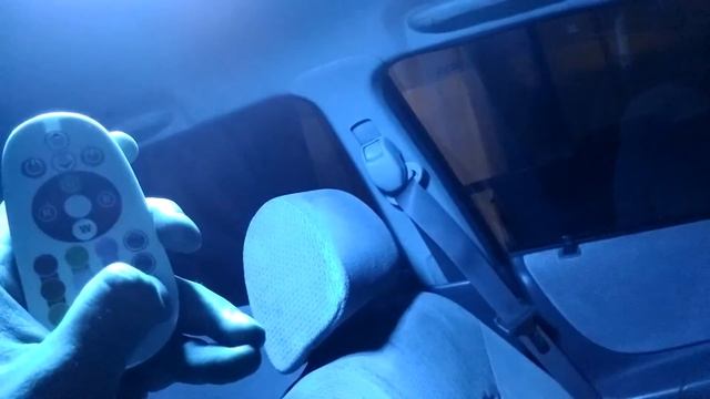 Замена лампочек в люстре автомобиля смотреть онлайн