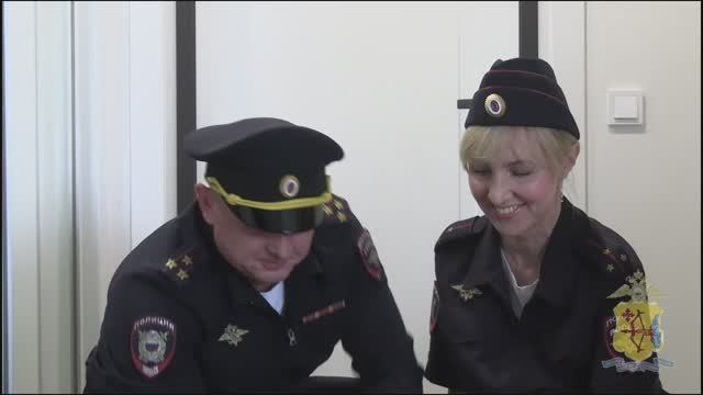 С Днем семьи, любви и верности жителей Кировской области поздравляет полицейская семья Пупышевых