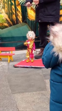 Москва, кукольный театр на улице