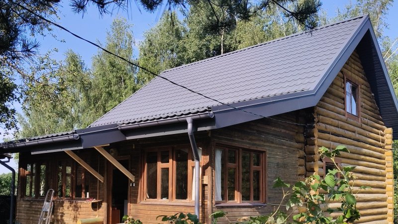 Карнизы подшиты, объект сдан!