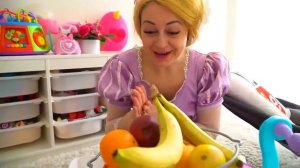 Марго показывает как не заболеть и другие правила поведения