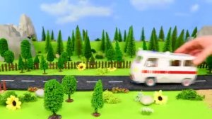 Игровой домик и куклы Маша и Медведь