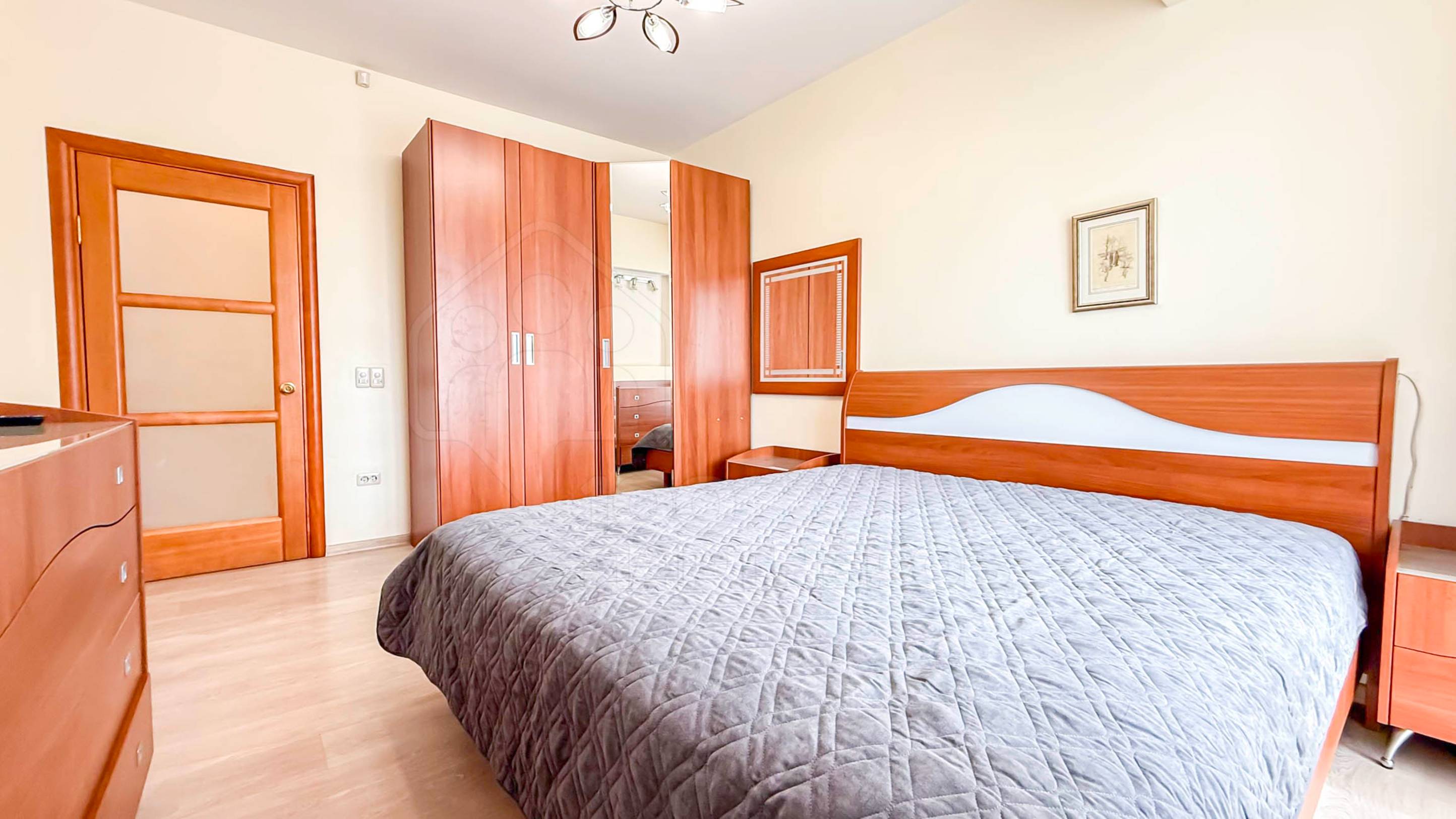 Рум-тур по 2-к квартире на продажу Александра Невского 6 смотреть онлайн