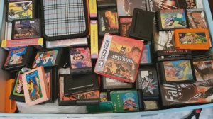 Гигантская посылка с ретро играми, много картриджей для Dendy и Sega, приставок, дисков и консолей.