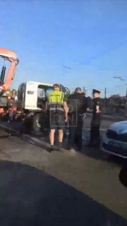 Три человека пострадали в ДТП на пересечении Стачки и Малиновского.