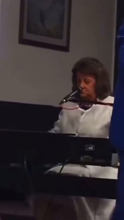 Настоящий профессионал импровизатор..❤️
