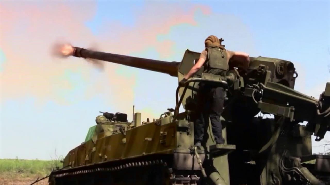 Российская армия продолжает продвигаться по всей линии фронта в зоне спецоперации