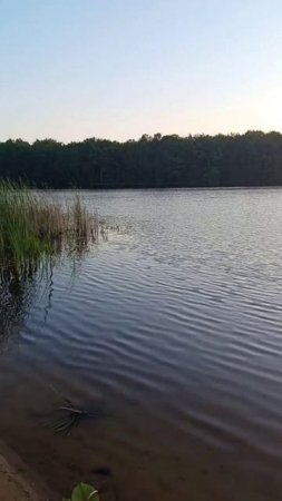 Закат на озере.