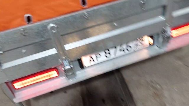 Светодиодные фонари и габариты "Рога" на прицепе Экспедиция. смотреть онлайн