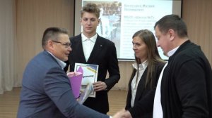 Медали «За особые успехи в учении» получили 23 лучших выпускника школ Богородского округа