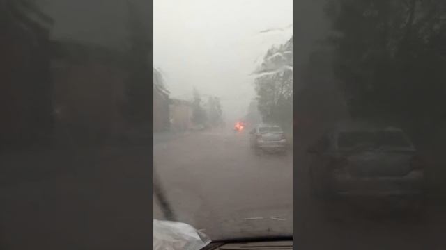 УРАГАН В ЯРОСЛАВЛЕ mp4
