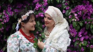 "На жить не тужить!!!", поёт Театр русской песни Алёны Ларькиной!
